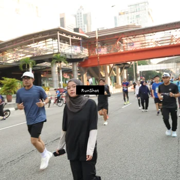 Runner Photo 4718411
