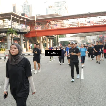 Runner Photo 4718429