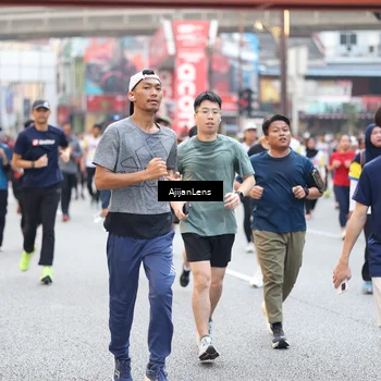 Runner Photo 4718431