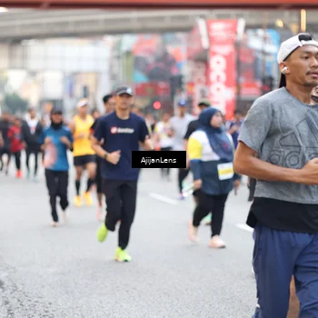 Runner Photo 4718459