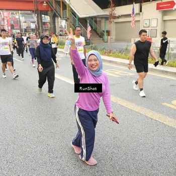 Runner Photo 4718484
