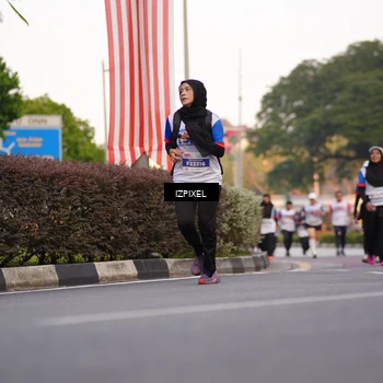 Runner Photo 4718499