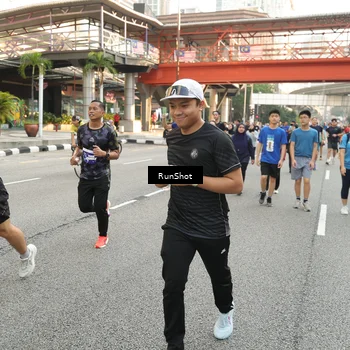 Runner Photo 4718510