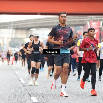 Runner Photo 4718567