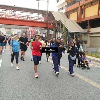 Runner Photo 4718579