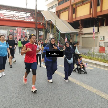 Runner Photo 4718590