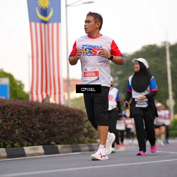 Runner Photo 4718620