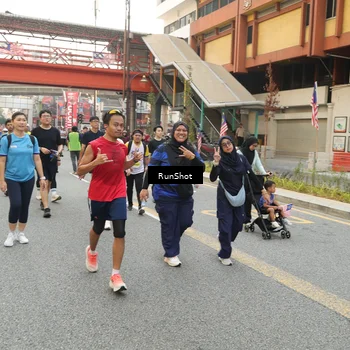 Runner Photo 4718625