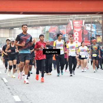 Runner Photo 4718630