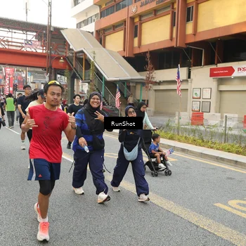 Runner Photo 4718631