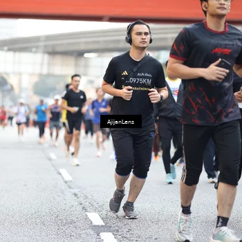 Runner Photo 4718648