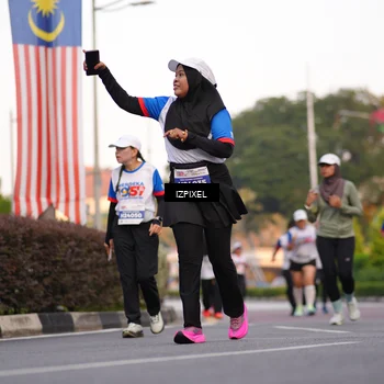 Runner Photo 4718654