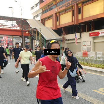 Runner Photo 4718656