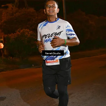 Runner Photo 4718673