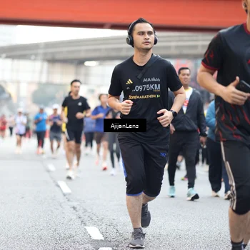 Runner Photo 4718700