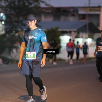 Runner Photo 4718710