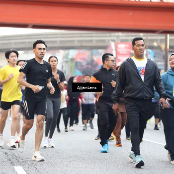Runner Photo 4718725