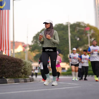 Runner Photo 4718736