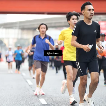 Runner Photo 4718748