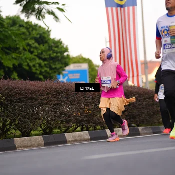 Runner Photo 4718833