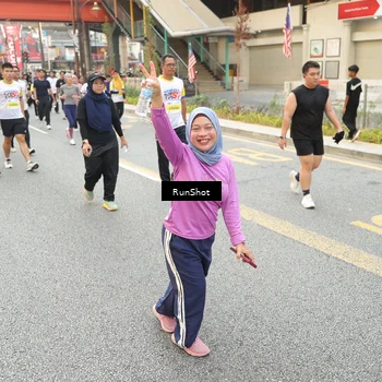 Runner Photo 4718856