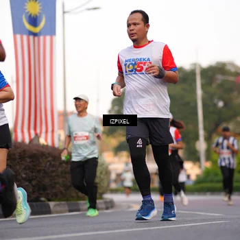 Runner Photo 4718896