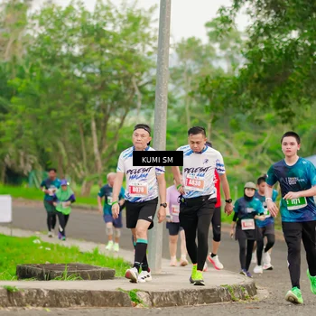 Runner Photo 4718898