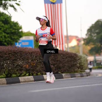 Runner Photo 4718973