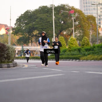 Runner Photo 4719035