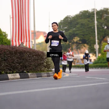 Runner Photo 4719155