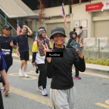 Runner Photo 4719159