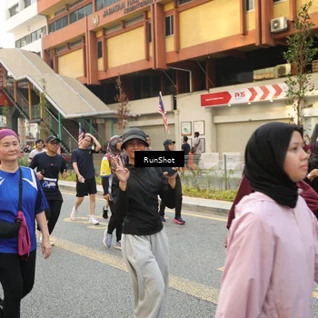 Runner Photo 4719175