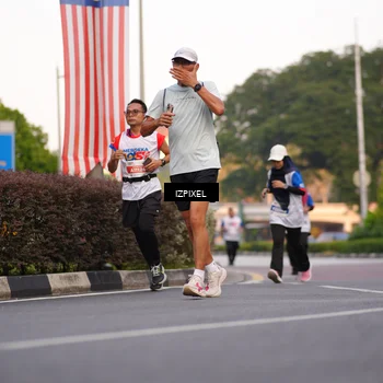 Runner Photo 4719255