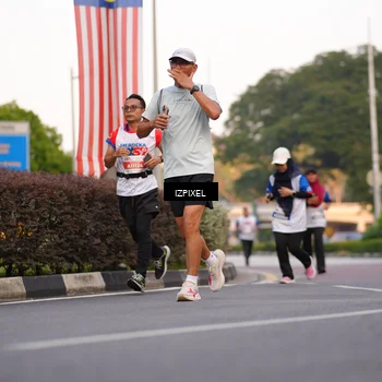 Runner Photo 4719279