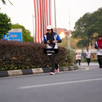 Runner Photo 4719313