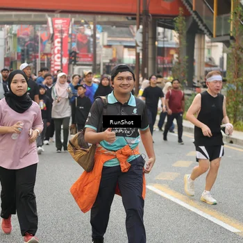 Runner Photo 4719354