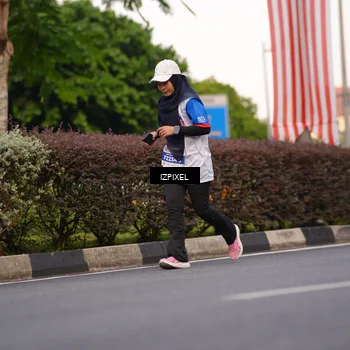 Runner Photo 4719371