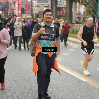 Runner Photo 4719378