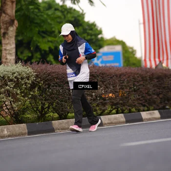 Runner Photo 4719381