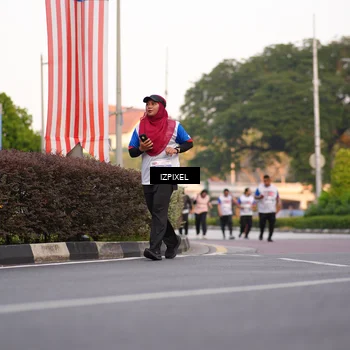 Runner Photo 4719391