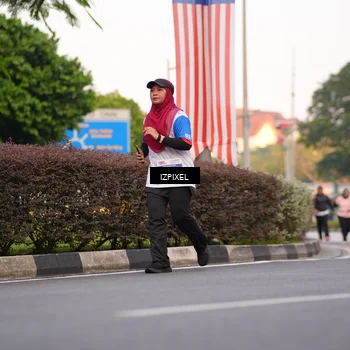 Runner Photo 4719451