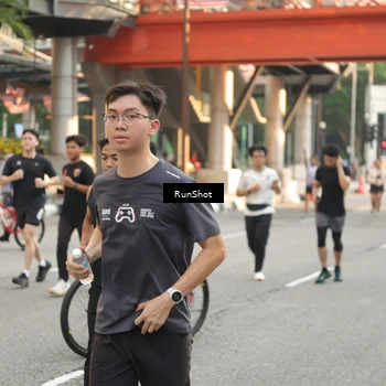 Runner Photo 4719564