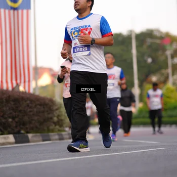 Runner Photo 4719604