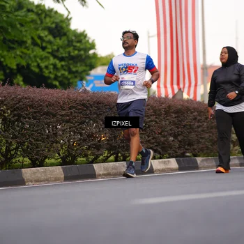 Runner Photo 4719651