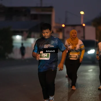 Runner Photo 4719670