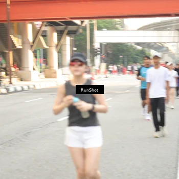 Runner Photo 4719675