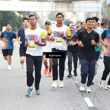 Runner Photo 4719680