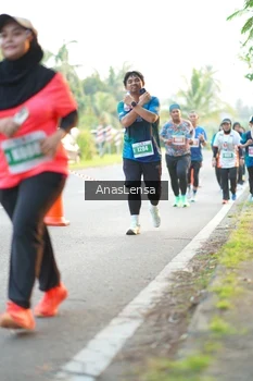 Runner Photo 4719681