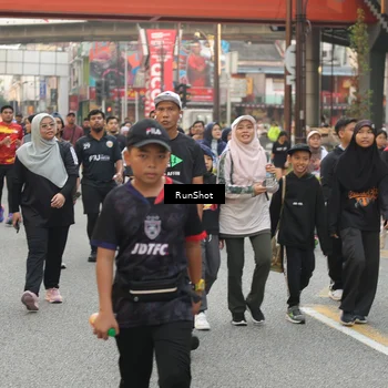 Runner Photo 4719709