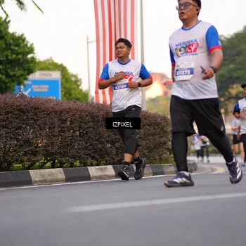 Runner Photo 4719724